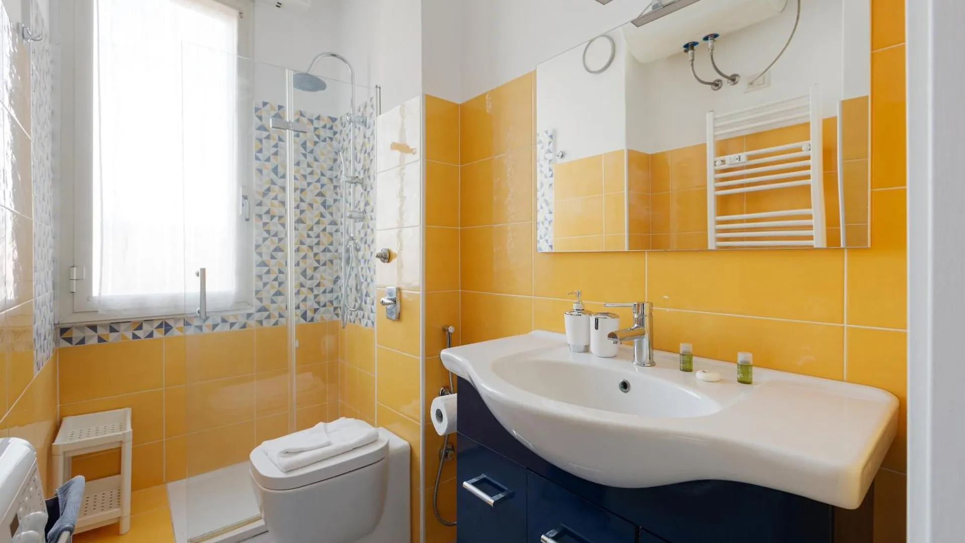 Apartment Bande Nere Mm1 - Modern Studio With Balcony! Milan